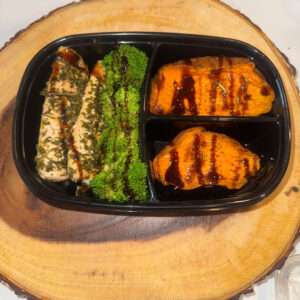 Fish Fillet in Meunière Sauce (Lemon, Parsley & Garlic), with Baked Sweet Potatoes and Steamed Broccoli